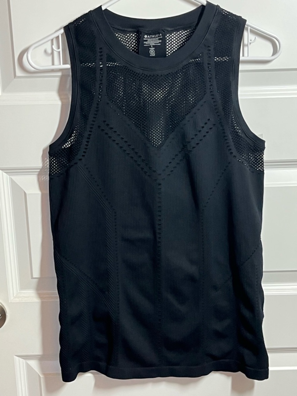 Athleta Black Mesh Athletic Tank Top Breathable Workout Layering Womens Large - Picture 2 of 6